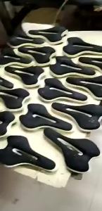 Comfortable Thickening Suitable for Large Ass Bicycle Seat Mountain Bike Foamed Silicone Seats Car Sitting Bicycles Saddle