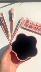 PINKFLASH (T13) Makeup Brush Cleaner Brush Silicone Washing Tool Multipurpose