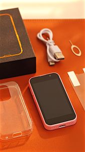 ใหม่ Mini SOYES XS18 PRO 3G สมาร์ทโฟนพร้อมสติกเกอร์ DIY Quad Core 3.0 นิ้ว HD หน้าจอ 2GB RAM 16GB ROM WIFI Bluetooth Hotspot Face ID Android 9.0 Dual SIM Ultra-Light บุคลิกภาพโทรศัพท์ขนาดเล็ก