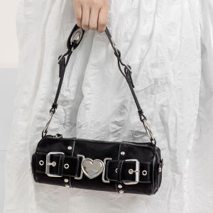 IELGY Womens messenger bag womens all-match metal heart retro armpit bag