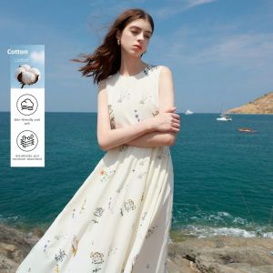 3COLOUR·S | Cotton Floral Round Neck A-line Long Dress