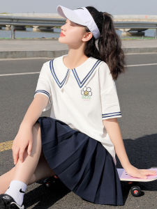 ชุดกีฬา JK Skirt สำหรับนักเรียนมัธยมต้น ชุดกระโปรงจีบคอสีน้ำเงินใหม่ 2025 ชุดสองชิ้นสไตล์วิทยาลัย แขนสั้น ผ้าตาข่าย คอโปโล ทรงหลวม