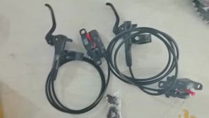 SHIMANO | SHIMANO DEORE M6200 2 Piston Hydraulic Disc Brake for MTB Mountain Bike Upgraded Version of M6100 with Resin Pads Bicycle Parts