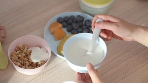 818 - Paket Perlengkapan Makan Minum Pesta Anak BPA Free Piring Plastik Mangkuk Sendok Garpu Pisau