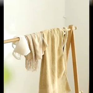 Large Clothes Hanger For Drying Blankets Bath Towels Household Bed Sheets Bedding Covers Extended Bedding Covers Balcony Sheets Storage Rack