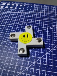 gangsing viral penghapus pemadam spinner karakter mainan anak anak dan dewasa ready stok