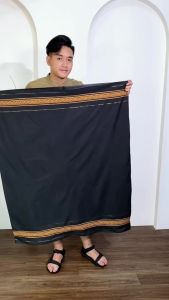 SARUNG PREMIUM TERLARIS MOTIF POLOS SANTRI DEWASA