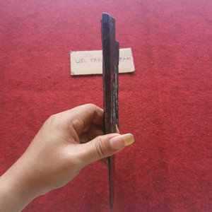 lencek atau lempak baja super tebal tanpa sambungan