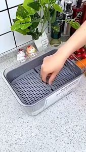 Storage Food Fresh Box Penyimpanan Makanan/ Kotak Dengan saringan dan sekat untuk Kulkas / wadah Buah Sayuran Segar