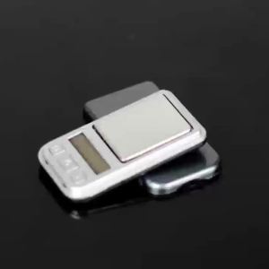 Cân Điện Tử Bỏ Túi Mini Độ Chính Xác 0.01g Màn Hình LCD Có Đèn Nền Cân Trang Sức Điện Tử Dùng Cho Nhà Bếp Cân Kim Cương 100g/200g
