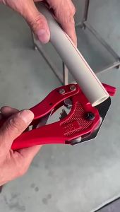 42mm-75mm Ratchet Pipe Cutter Home 32mm Pipe Cutter PPR PVC PP PE Plastic Pipe Cutting Tools Cordless Water Pipe Cutter