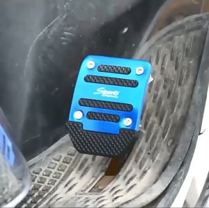 3PCS คู่มือการแข่งรถ Universal Racing Non-Slip Foot Pedal Cover อลูมิเนียมเครื่องเร่ง