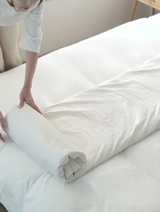 [CS]พร้อมส่ง🚗ถุงกระเป๋าเก็บเสื้อผ้า ช่วยป้องกันสิ่งสกปรก กันกลิ่นชื้น และกันฝุ่น ของใช้จิปาถะ หมอนผ้าห่มเครื่องนอน ขนาดใหญ่ ถุงเก็บผ้าห่ม