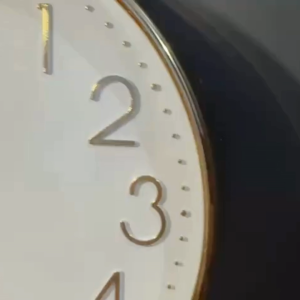 Wall Clock Modern 8.5 Inch Classic Design Round Home Decor Kitchen Aesthetic