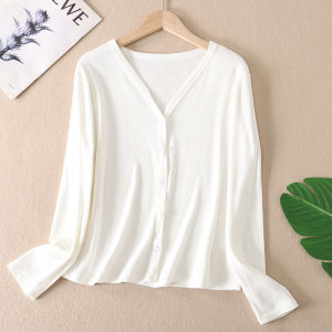 เสื้อยืดผู้หญิงทรงสลิมฟิต คอวี แขนยาว ทรงหลวม ผ้าฝ้ายผสมโพลีเอสเตอร์ ฤดูใบไม้ร่วง 2024 เสื้อคาร์ดิแกนเปิดไหล่