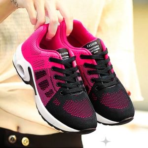 DMshoes   เข้าไทยแล้วพร้อมส่ง รองเท้าผ้าใบแฟชั่น ดีไซน์สวย สวมใส่สบาย หยิบใส่ง่ายรองรับการใช้งาน มาพร้อมให้เลือกซื้อทั้งหมด 4 สี จะสีดำล้วนหรือทูโทนก็สวยครบจบในคู่เดียว มีติดตู้ไว้รับรองว่าคุ้ม