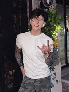 LIUBU | Regular-fit White Short-sleeve T-shirt