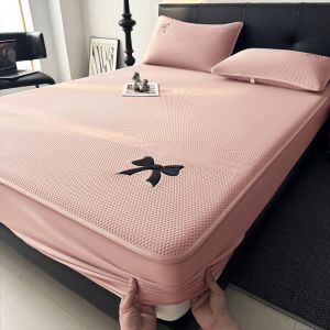 Summer Ice Bean Cool Mat Bed Canopy Single Ice Silk Bedding Cover Three Piece Set Student Mattress Protector Air Conditioned Soft Mat