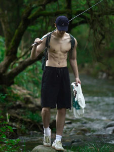 American Retro Nylon Shorts Men Summer Thin Fashion Ice Silk Quick Dry Sports Pants over Knee Four Five Parts Casual Shorts