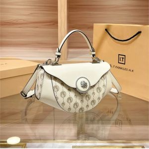 Túi Xách Nữ Cao Cấp Nhẹ Nhàng Thiết Kế Mới 2025 Chất Liệu PVC Kiểu Đeo Chéo/vách Thời Trang Phong Cách Hobo Sang Trọng Mùa Xuân Hè