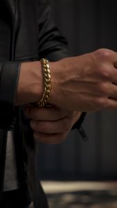 Gratis Ongkir!! Gelang Tangan Pria Rantai Baja Stenlis 100% Anti Karat/Anti Luntur