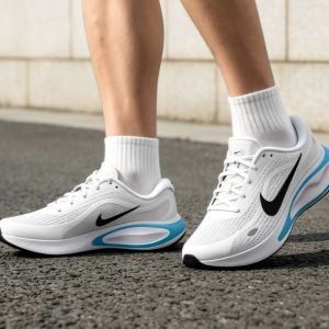Nike | Giày Chạy Bộ Nam Thoáng Khí Chống Sốc