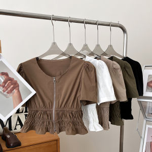 เสื้อเชิ้ตแขนพองสั้นทรงสลิมฟิตสำหรับผู้หญิงในฤดูร้อน เสื้อเชิ้ตคอโปโลแบบมีซิปสำหรับใส่ไปทำงาน เสื้อเชิ้ตแฟชั่นสำหรับผู้หญิง