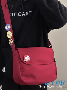 กระเป๋าเรียบง่ายยอดนิยมแมทช์ลุคง่ายสไตล์เพรพพี้แนววินเทจสำหรับผู้หญิงกระเป๋าสะพายข้างความจุใหญ่กระเป๋าสะพายไหล่สีแดงสำหรับนักเรียนสาววัยรุ่น