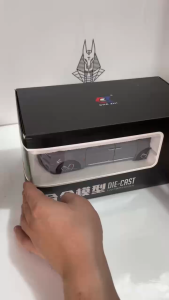 Mô Hình Xe Ôtô Kim Loại 1/24 Siêu Xe ROLLS ROYCE CULLINAN Dùng Để Trưng Bày Bàn làm Việc