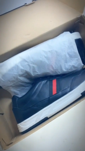 Sepatu Sneakers Kasual Pria SANURA Abu SNR 008 Hitam Sintetis