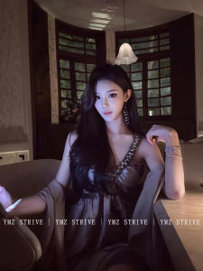 Strive Slightly Oversized Girls French Style Fancy Diamond-Embedded Suspender Skirt Womens Xiacnee Waist-Tight A- line Skirt for V Neck