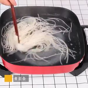 Adjustable Electric Cooker: A Versatile Cooking Utensil