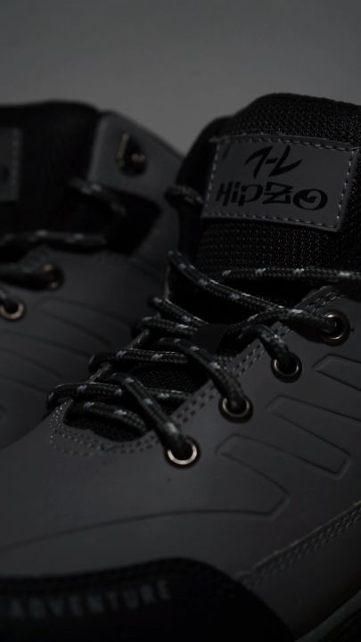 HIPZO Sepatu Hiking M071 Active High Boots Premium Tracking Gunung
