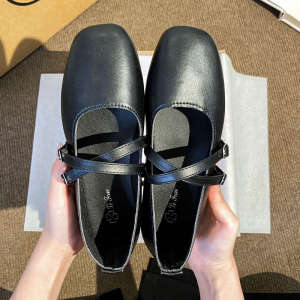 French Style Silver with Skirt Flats Flats Flats Womens Summer 2024 New Arrival Fancy Square Toe Mary Jane Shoes