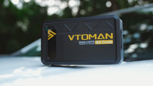 VTOMAN X5 Cross Jump Starter with Air Compressor 3500A Peak 150PSI Portable Power Bank 12000mAh 12V Battery Charger for Car Truck SUV with LED Light