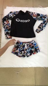 Set Baju Renang Wanita Lengan Panjang & Celana Pendek Hitam Push Up Swimwear Bantalan Dada Surfing Pantai Cstik Modis 2pcs