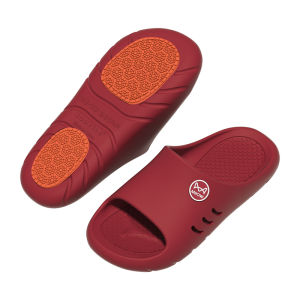 MiiOW | รองเท้าแตะผู้ชายผู้หญิง MiiOW 2025 รองเท้าแตะกลางแจ้งฤดูร้อนแบบใหม่ รองเท้าแตะกันลื่น กันแบคทีเรีย รองเท้าแตะคู่รัก สไตล์ลำลอง