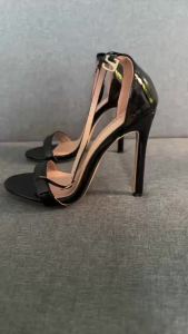 Giày Sandal Cao Gót Nữ Màu Trơn Thanh Lịch Thời Trang Mùa Hè Chất Liệu Da Bóng Quai Khóa Siêu Cao Gót