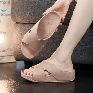 รองเท้าแตะกันลื่นกันน้ำ