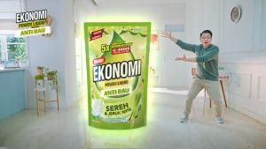 Ekonomi Sabun Cuci Piring Cair 650ml Refill Pouch