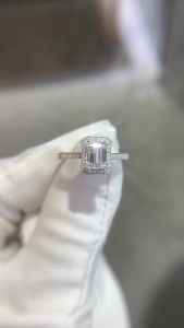 Pretty Beauty 1CT Emerald Cut Moissanite Halo Engagement Ring for Women 925 Silver Wedding Promise Ring Anniversary Jewelry Gift