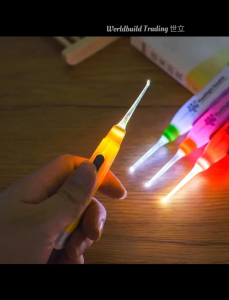 LED Light-up Ear pick Spoon Ear Picking Tool Ear Wax Remover Cleaner Tool