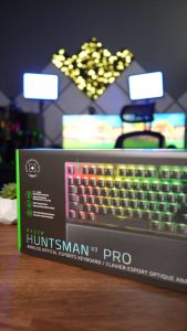 Bàn Phím Gaming Razer Huntsman V3 Pro Fullsize | Có Dây |  Analog Optical Switch | Rapid Trigger | Keycap PBT double-Shot | RGB