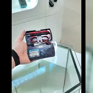 มัลติมิเตอร์สวัดไฟดิจิตอลกระเป๋าพกพา 600V มิเตอร์วัดไฟ 1999 ครั้ง เครื่องวัดแรงดันไฟฟ้าอเนกประสงค์ น้ำหนักเบา