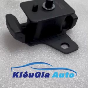 Cao su chân máy Toyota Innova 2TR 2016-2022 123050C050