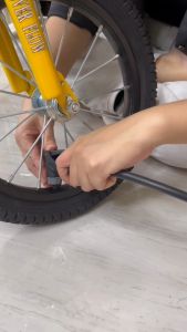 ที่สูบลม ที่เติมลมจักรยาน สูบลมจักรยานยนต์ เติมลม ลูกบอล รถยนต์ 160 PSI สูบลมมอเตอร์ไซ ปั้มลม ยาง ที่สูบลูกบอลและของเล่น เกจวัดลม