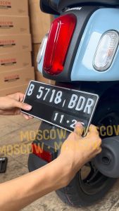 DUDUKAN PLAT NOMOR / TEMPELAN FRAME PLAT MOTOR UNIVERSAL CLEAN LOOK - TATAKAN PLAT NOMOR 1 SET UNIVERSAL