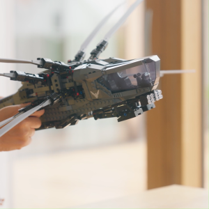 LEGO® Icons Dune Atreides Royal Ornithopter Set 10327