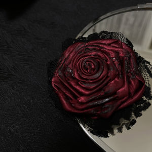 Vintage Handmade Halloween Burning Rose Rose Corsage Dark Cold Desire Brooch Clip Dual-Wear Accessories for Women