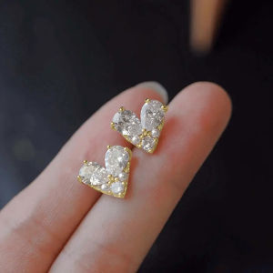 Huitan Heart Stud Earrings with Imitation Pearl Exquisite Love Earrings for Women Temperament Piercing Accessories Jewelry